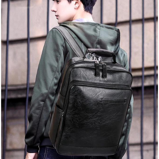 Mochila de Couro Masculina