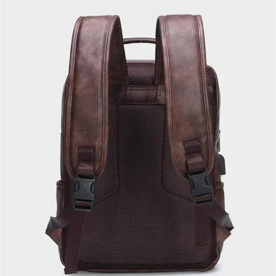 mochila-de-couro-masculina-budapest-10